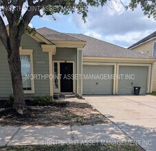 Building Photo - 16626 Williamhurst Ln