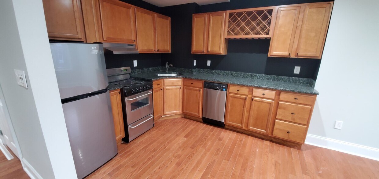 Primary Photo - 709 S 16th St