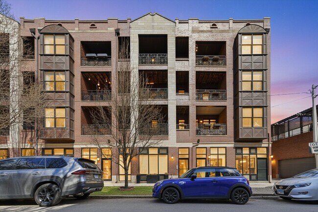 Building Photo - 2114 W Rice St