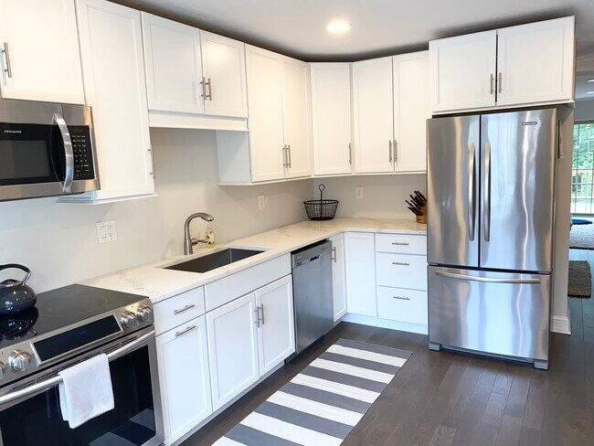 Foto del edificio - 44 Meadow Run Ct