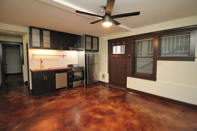 Foto del edificio - 1634 NW Everett St