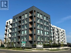 Building Photo - 1440-1440 Clarriage Ct