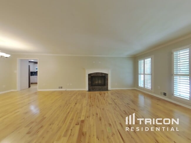 Building Photo - 580 Westchester Cir SW