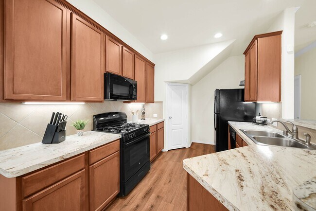 Foto del edificio - 5112 Gable Ln