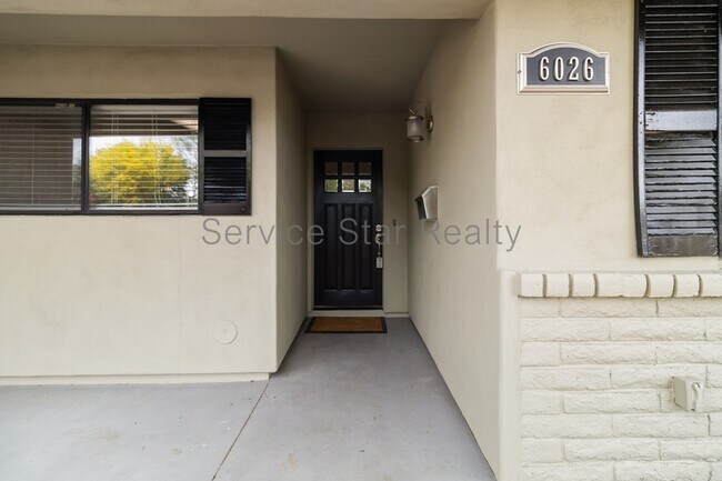 Foto del edificio - 6026 E Osborn Rd