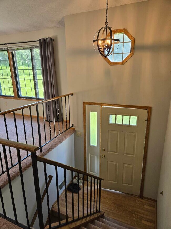 Foto del edificio - 4620 1/2 Ridge Cliff Dr