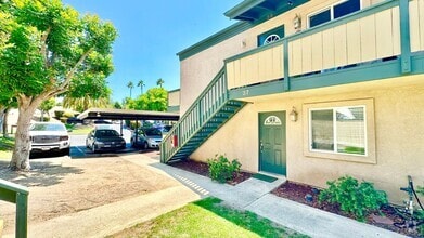 Building Photo - 868 E Alvarado St
