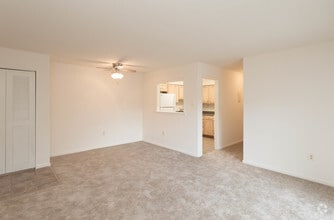 2BR, 1.5BA - 844 SF - Woodsdale Apartments