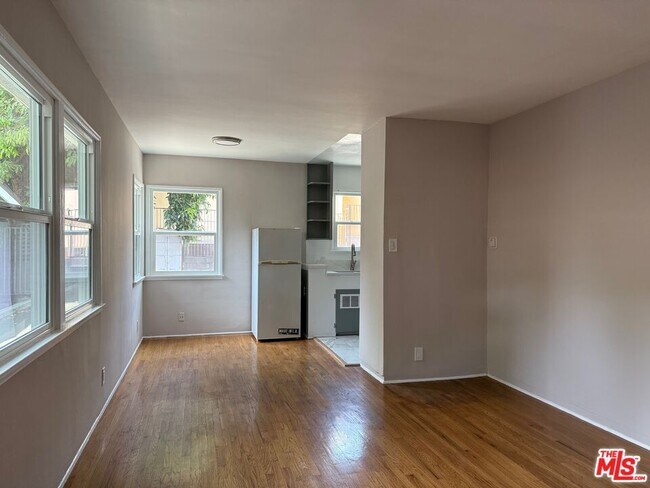 Building Photo - 1159 N Genesee Ave