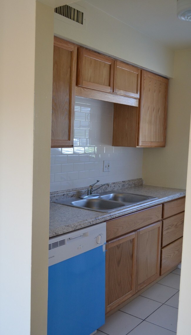 Foto del edificio - 1060 Jasper St