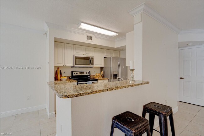 Foto del edificio - 3 br, 2 bath House - 21100 SW 87th Ave Apt...