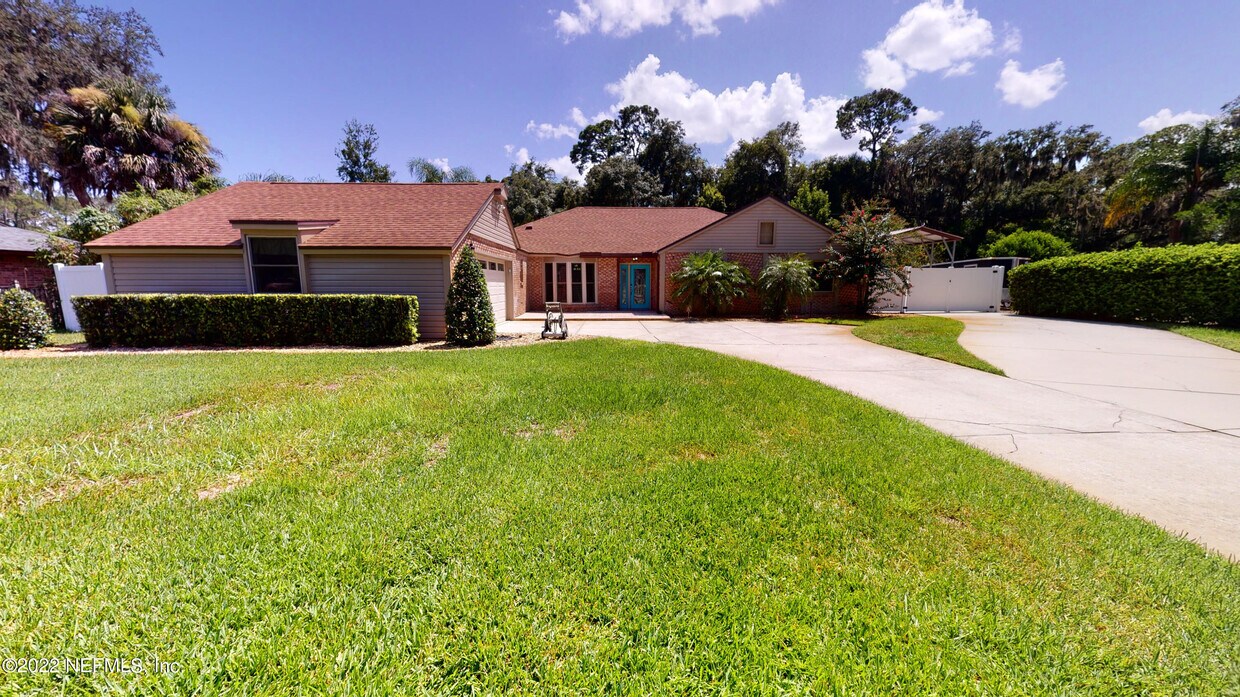 2560 Spreading Oaks Ln, Jacksonville, FL 32223 House Rental in