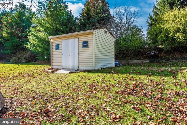 Building Photo - 110 Copper Oaks Ct