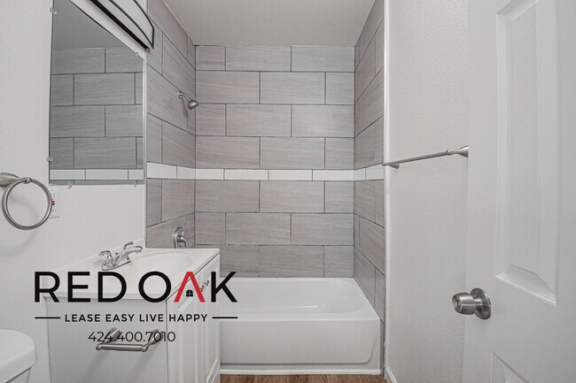 Foto del edificio - 1321 S Greenwood Ave