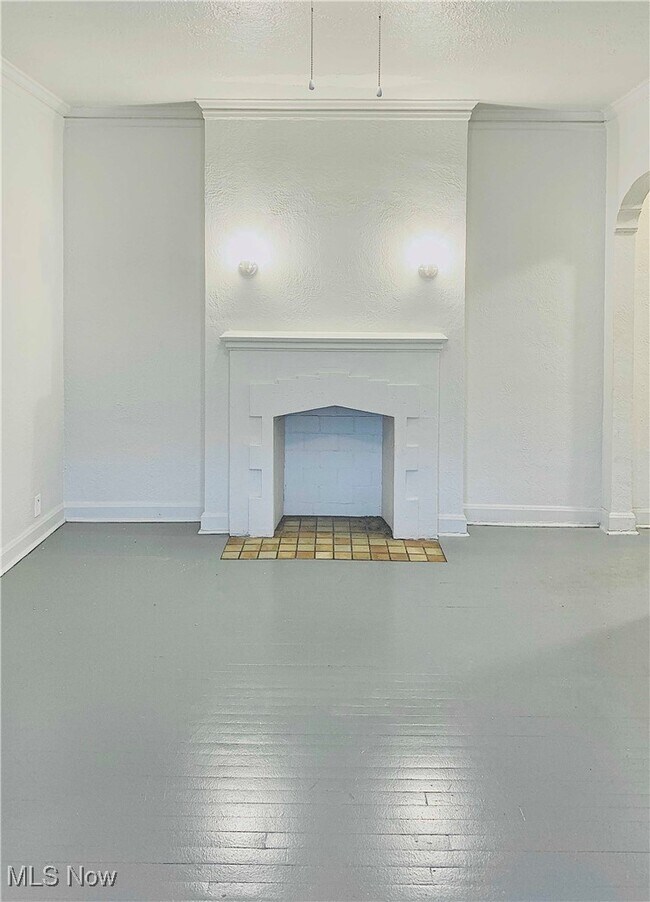 Foto del edificio - 2836 E 130th St