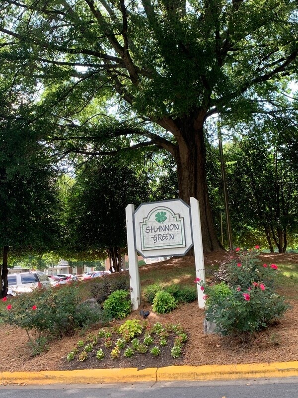 Foto principal - 9401 Old Concord Rd