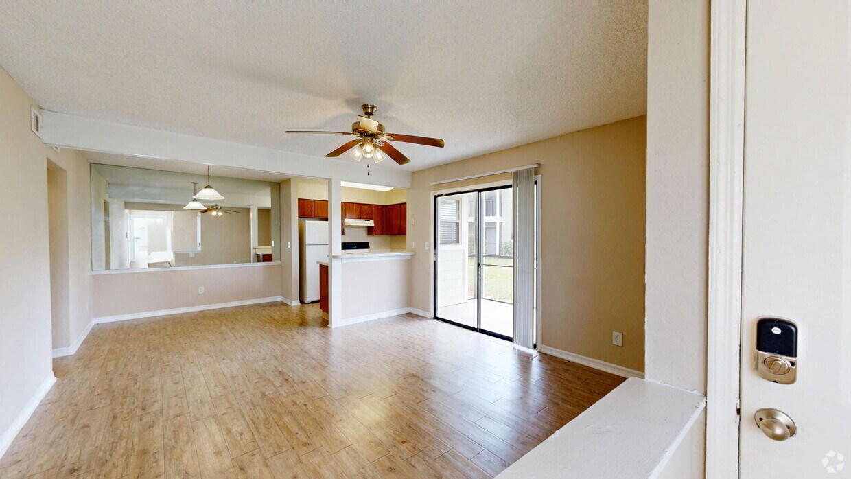 Photo - Oak Ramble Apartments