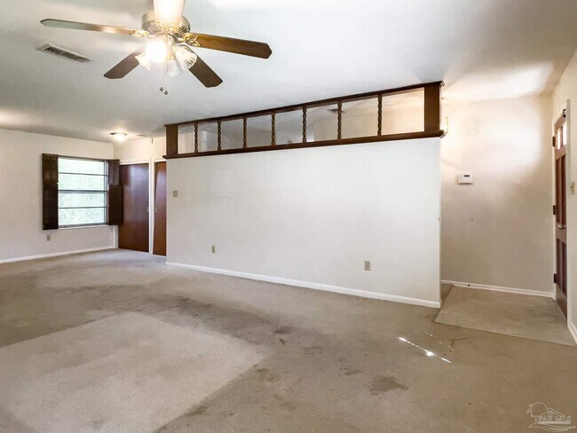 Building Photo - 4617 St Nazaire Rd