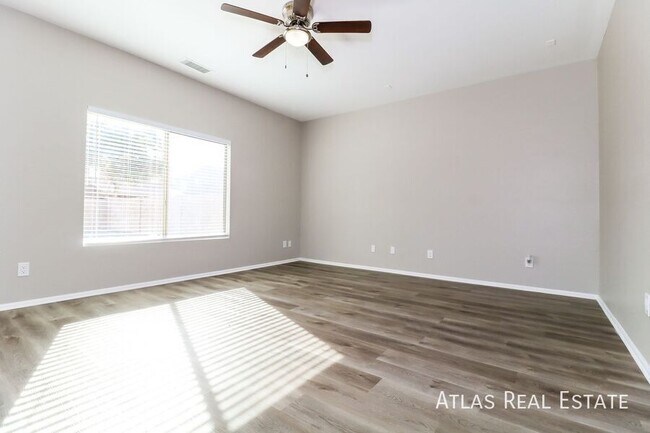 Foto del edificio - 13771 W Mauna Loa Ln