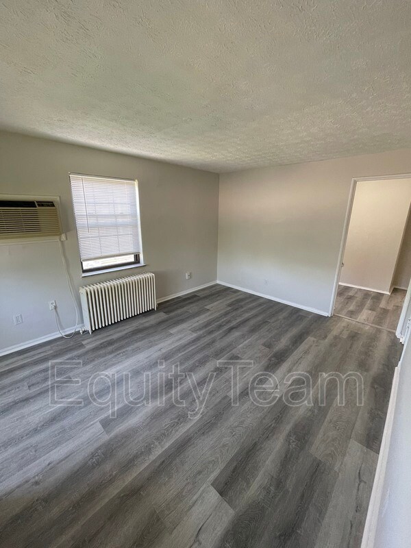 Building Photo - 550 Forrer Blvd