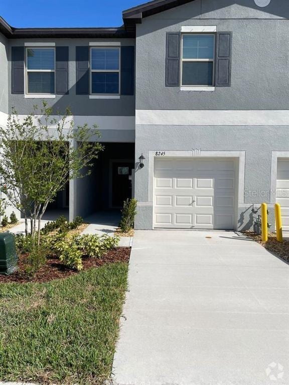 Building Photo - 8245 Crescent Oaks Dr