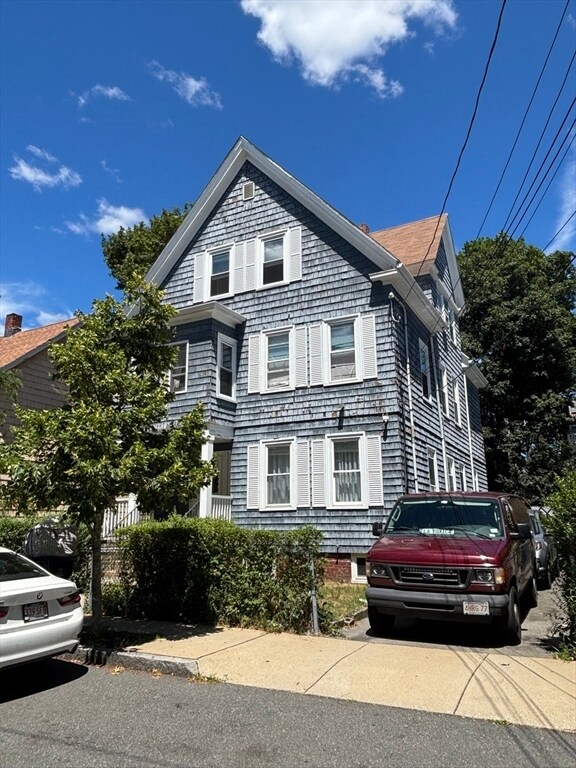 Primary Photo - 31 Maple Ave