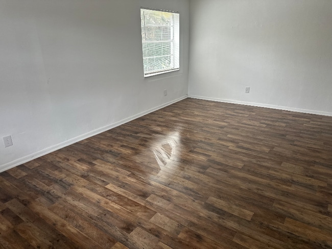 Building Photo - 3701 SW 59th Terrace