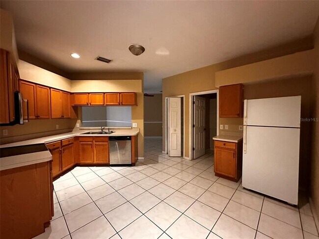 Foto del edificio - 13002 Wickham Ridge Pl