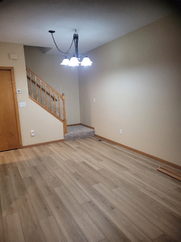 Building Photo - 9283 Troon Ct