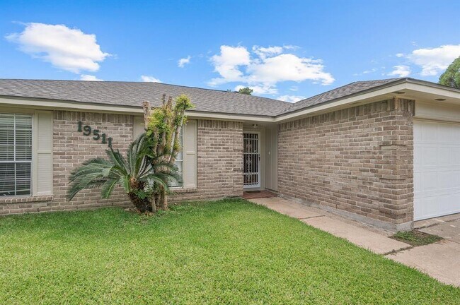 Foto del edificio - 19511 Westhaven Dr