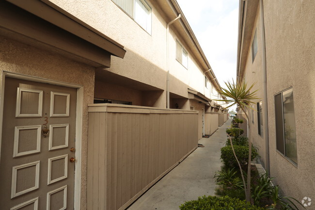 2 Bedroom Apartments In Lawndale Ca