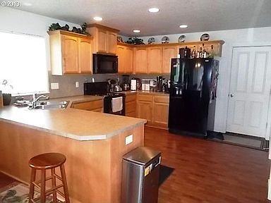 Building Photo - 4316 NE 58th Cir