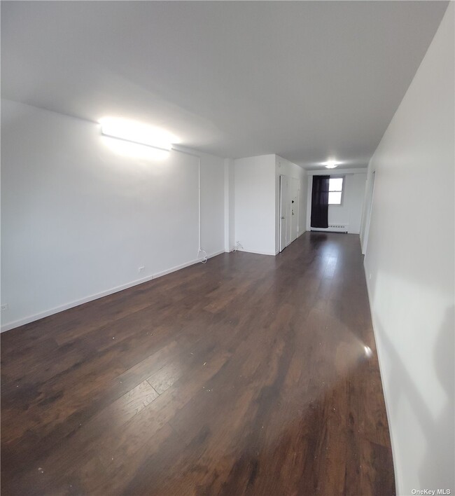 Building Photo - 97 07 63rd Rd