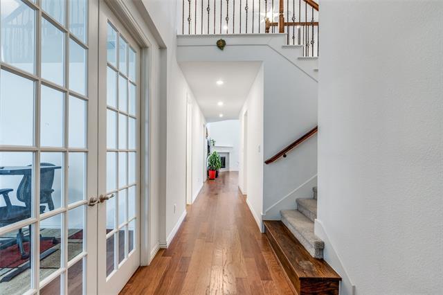 Foto del edificio - 8549 Sand Hills Dr
