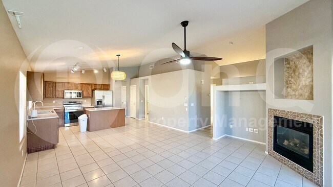 Foto del edificio - 3464 S Moccasin Trail