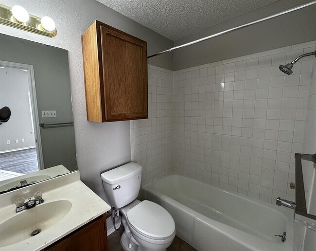 Building Photo - 523 Cutty Trail
