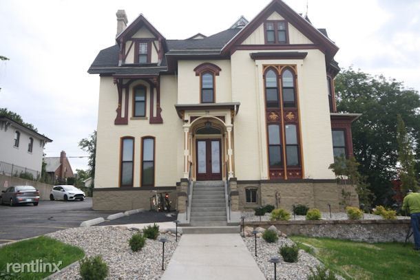 Primary Photo - 28 Lafayette Ave NE