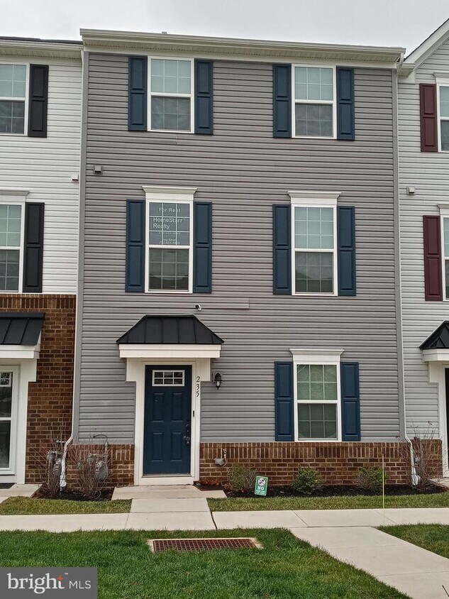 235 Compass Dr, Lansdale, PA 19446 Townhome Rentals in Lansdale PA