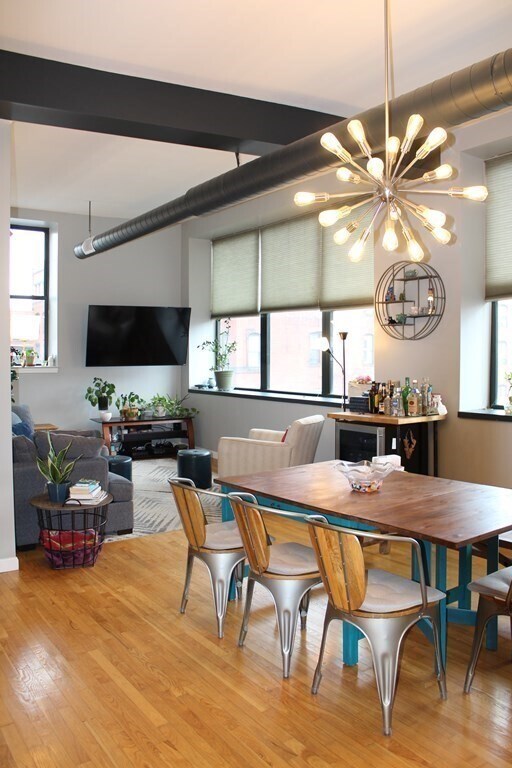 Foto del edificio - 170 Oxford St