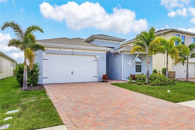 Foto del edificio - 425 Coral Reef Pl