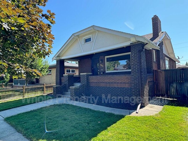 Building Photo - 3538 Bryant Street - 1