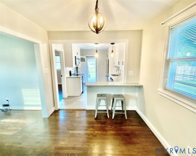 Building Photo - 26 Eastlake Dr