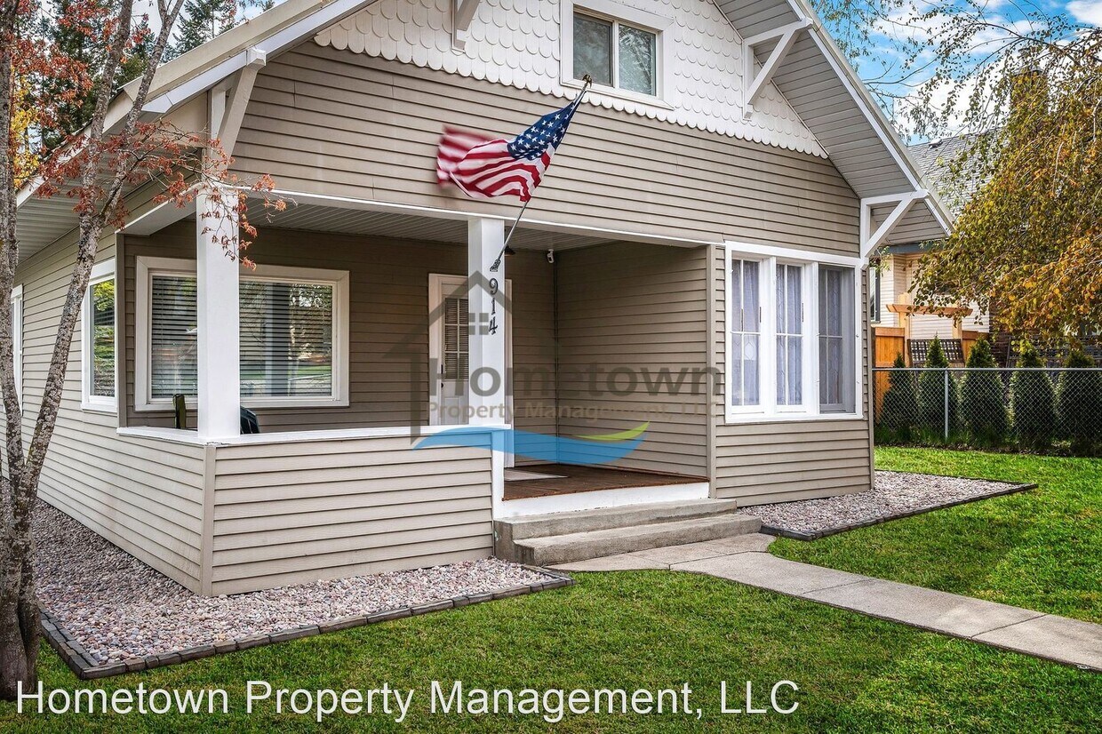 Primary Photo - 3 br, 2 bath House - 914 E Garden Ave