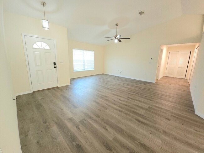 Foto del edificio - 15041 SE 93rd Ct