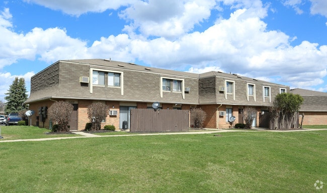 Building Photo - Wyndham Ridge Townhomes