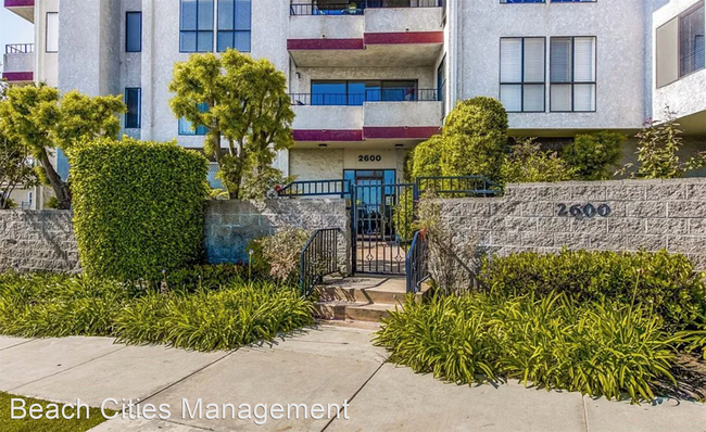 Building Photo - 2 br, 2 bath House - 2600 E. Panorama Driv...