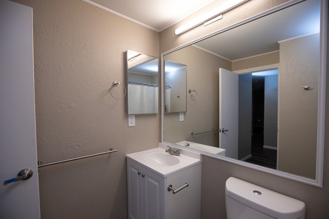 Building Photo - The Residences at River Hill