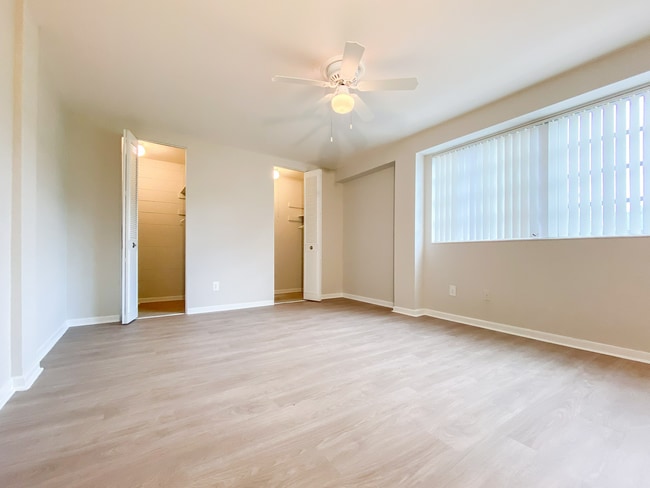 Foto del edificio - Park East - Park Knowles Apartments