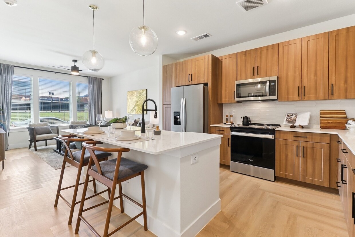 Primary Photo - The Brentwood