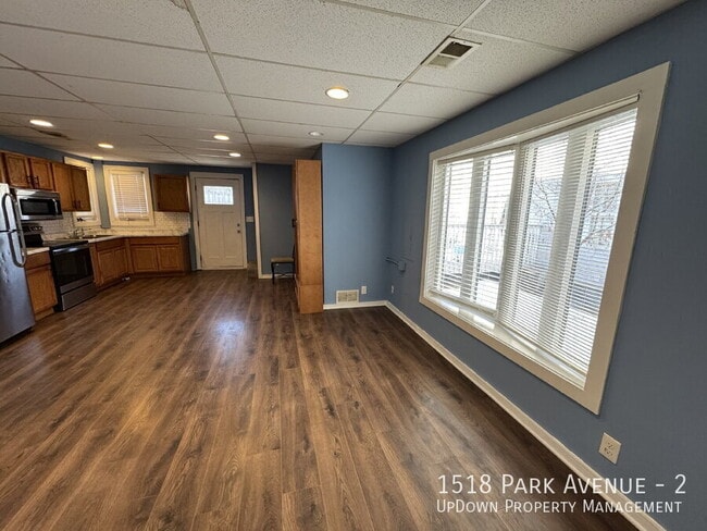 Building Photo - 1518 Park Ave
